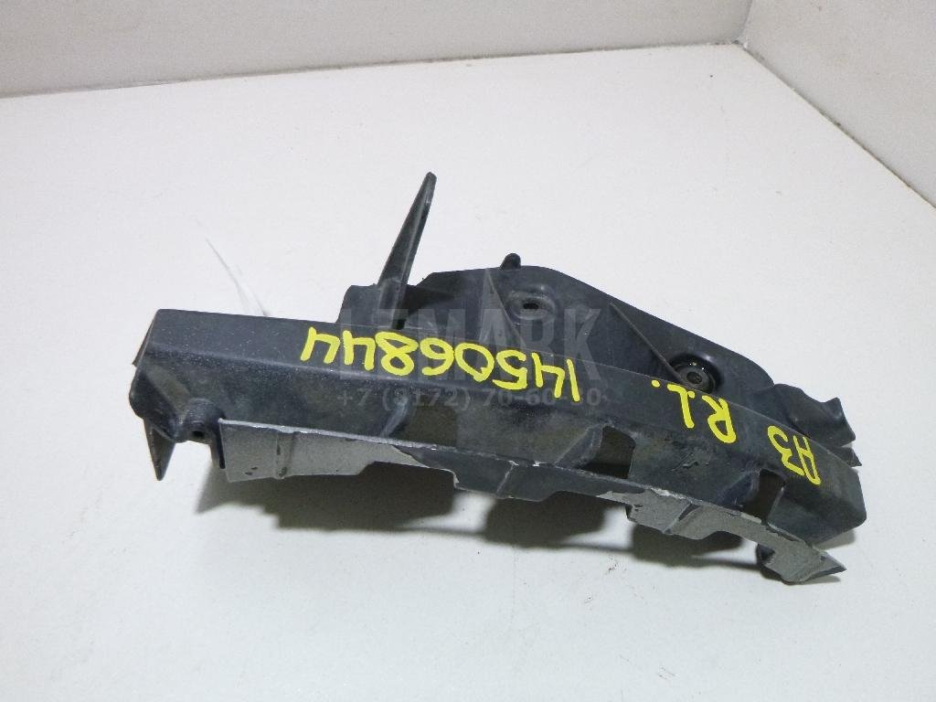 Направляющая заднего бампера левая