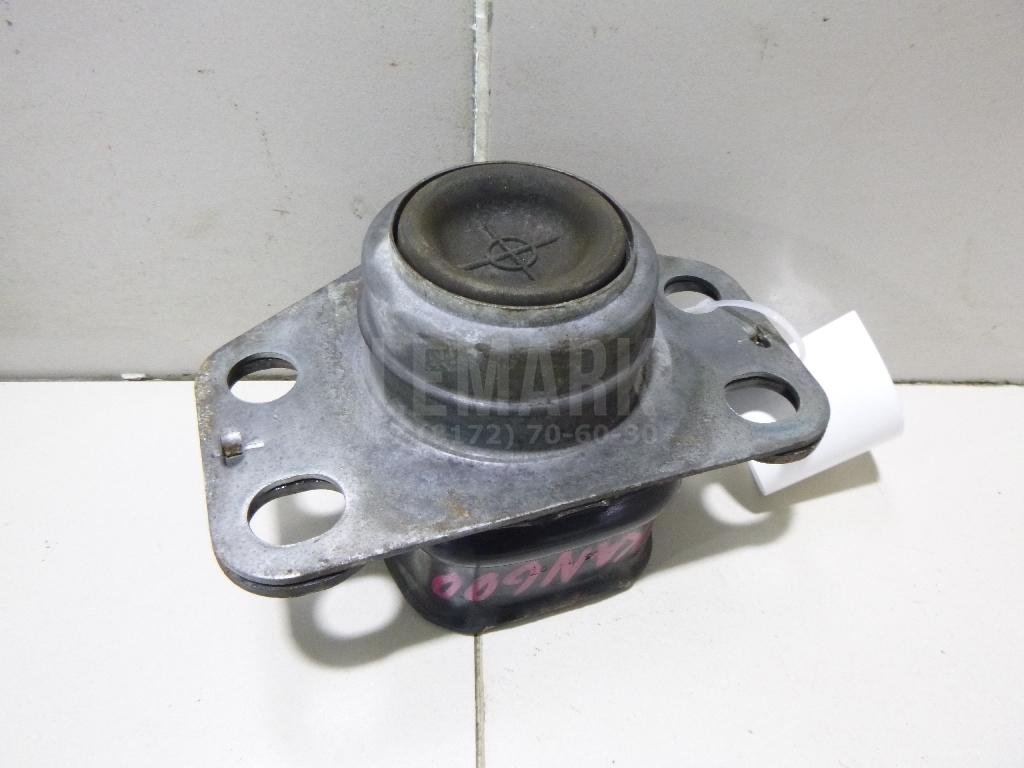 Опора двигателя