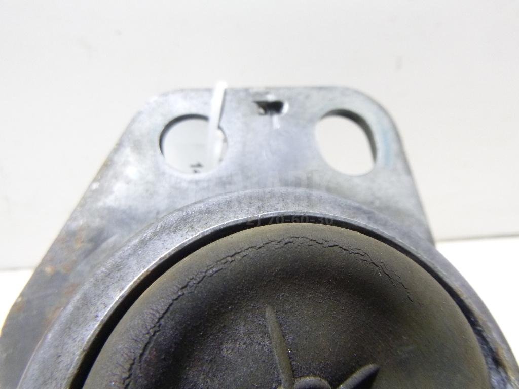 Опора двигателя