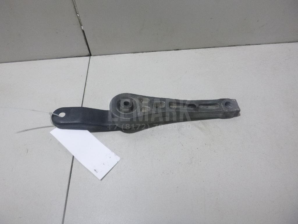 Опора двигателя задняя