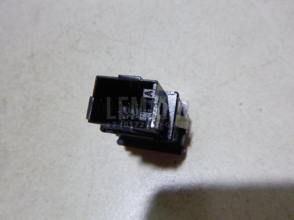 Кнопка аварийной сигнализации