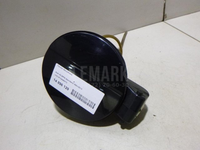 Лючок бензобака