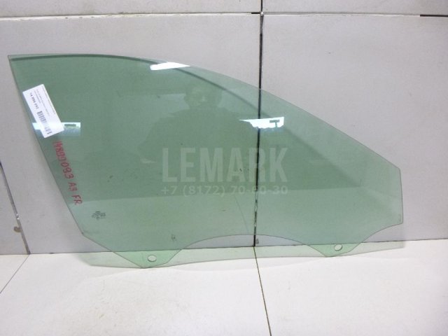 Стекло двери передней правой