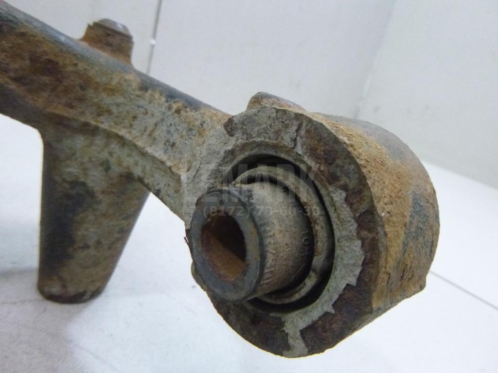 Кулак поворотный задний левый