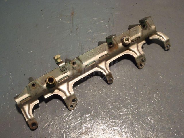 Рейка топливная (рампа)