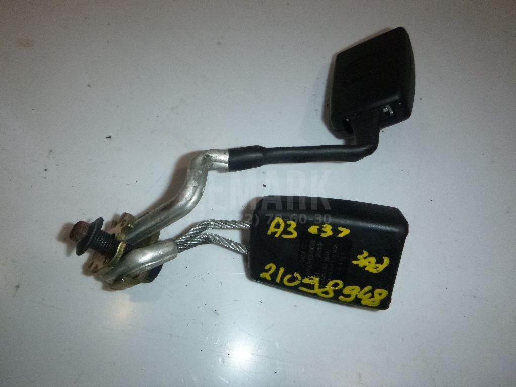 Ответная часть ремня безопасности