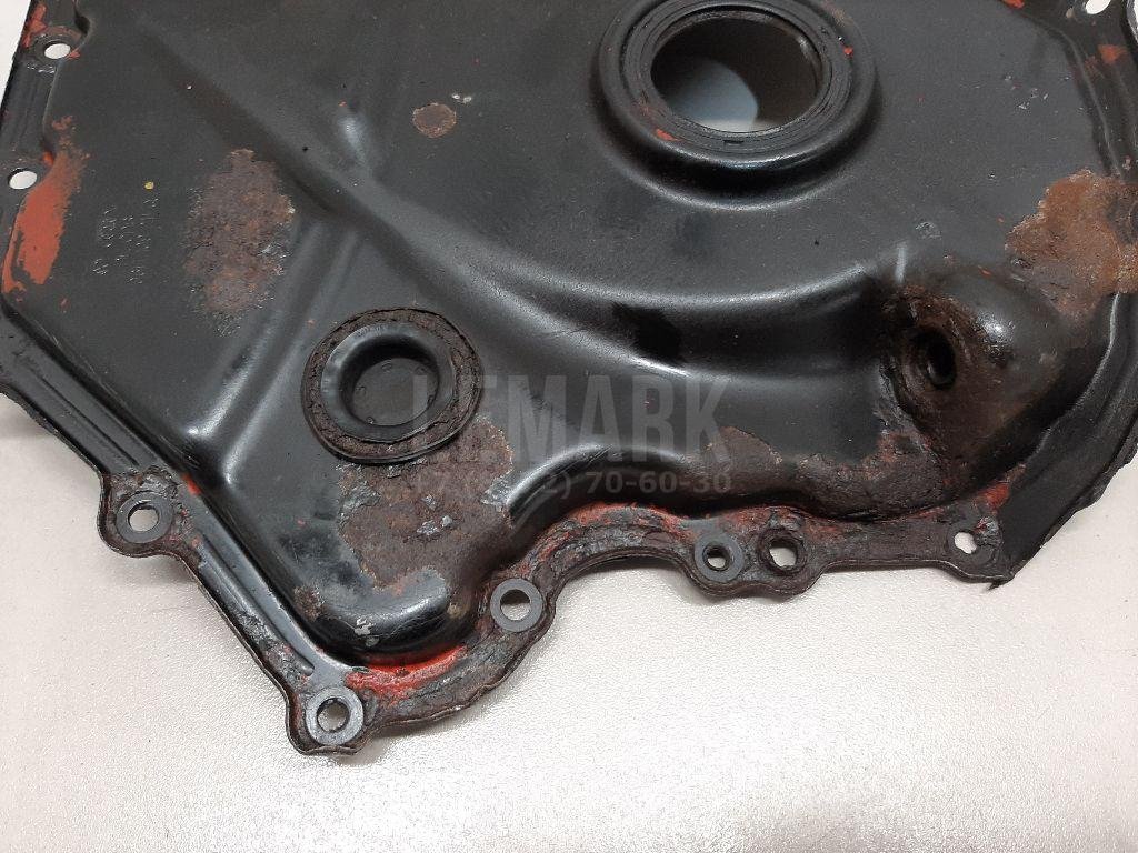 Крышка двигателя передняя