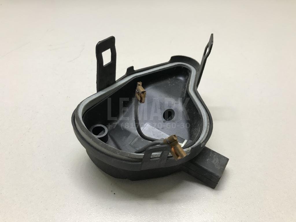 Крышка фары противотуманной правой