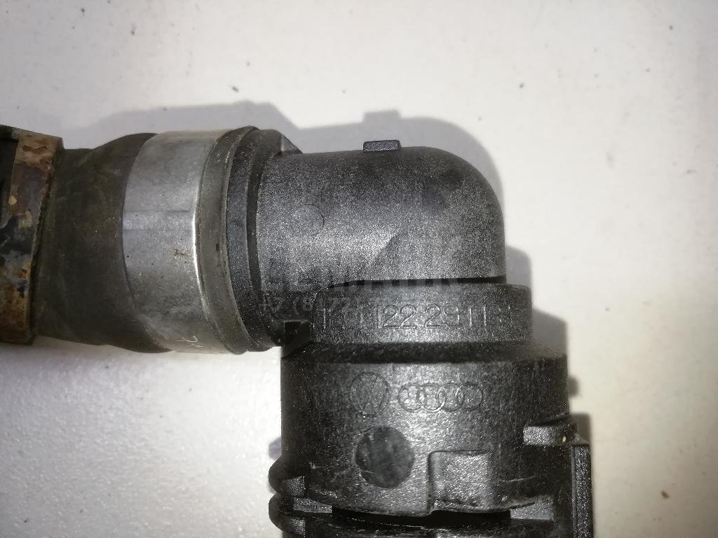 Патрубок отопителя