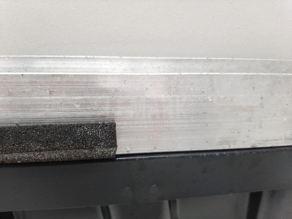 Усилитель двери