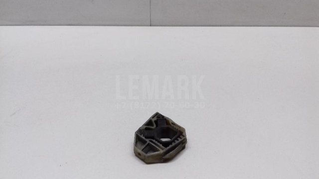 Кронштейн радиатора