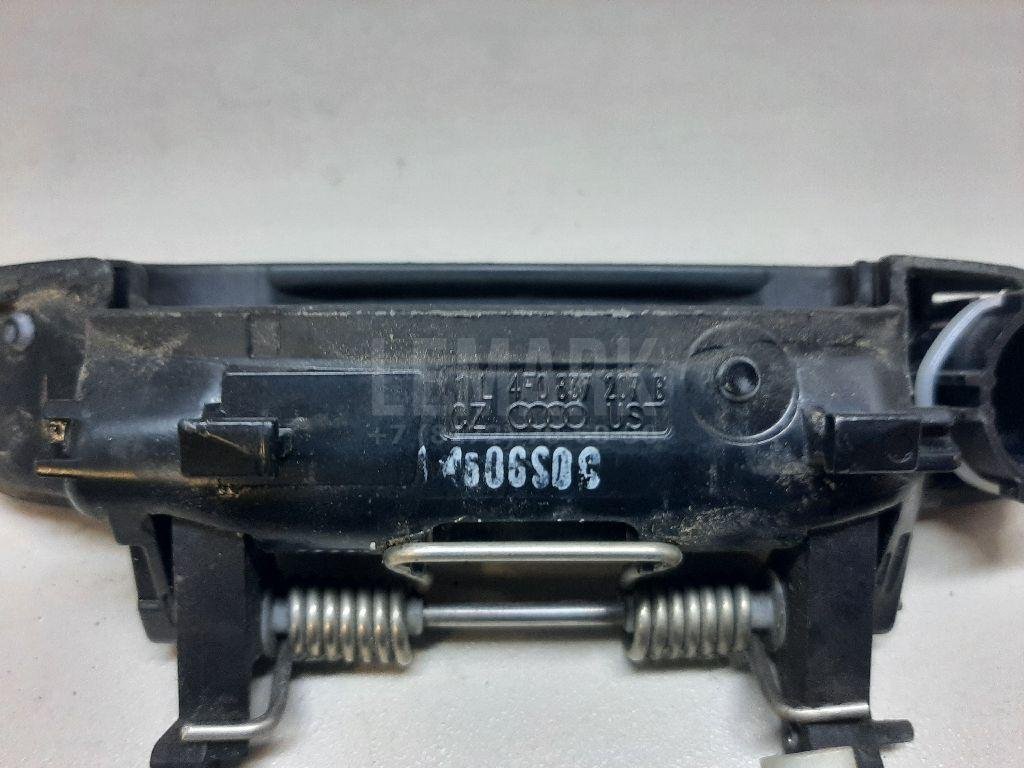 Ручка двери наружная левая