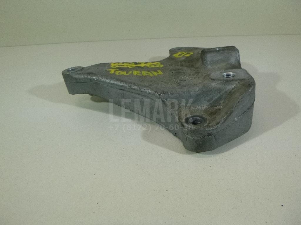 Кронштейн КПП левый