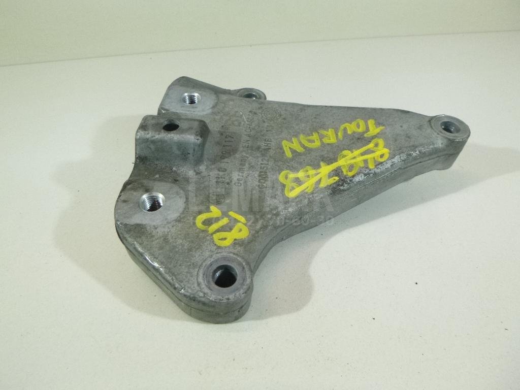 Кронштейн КПП левый