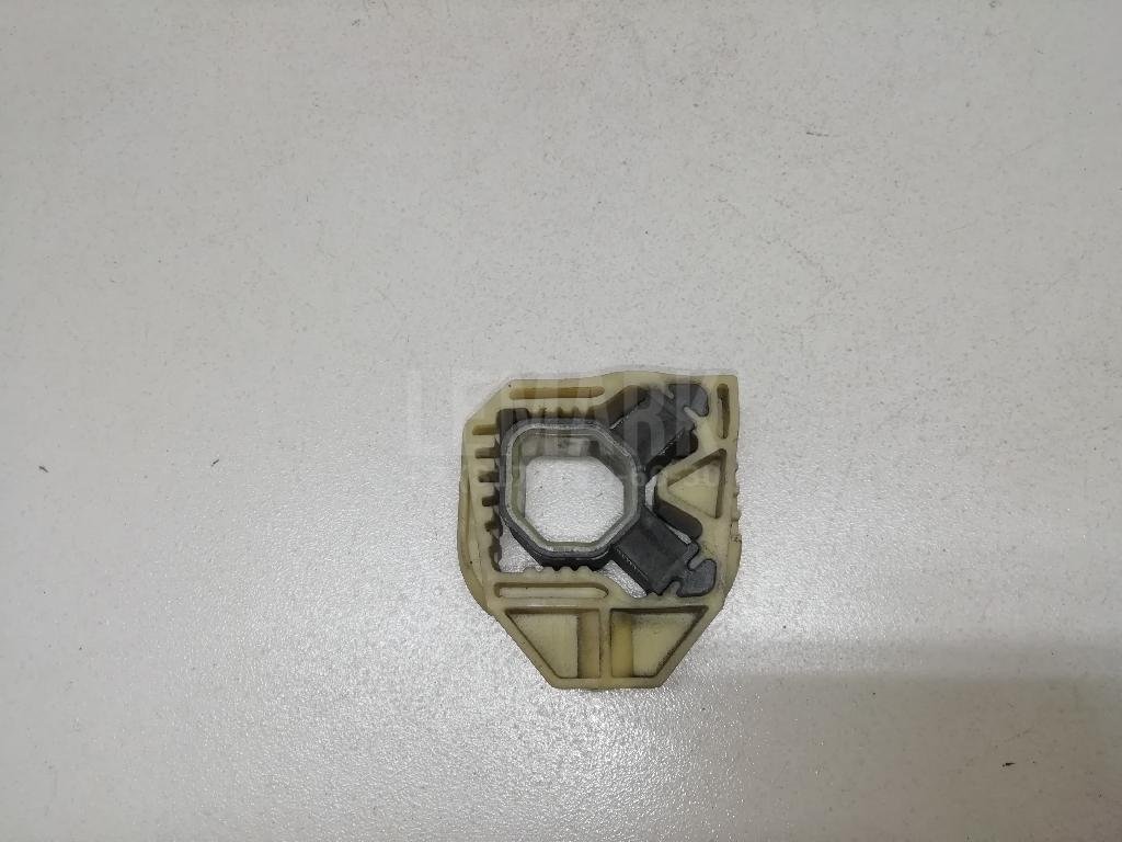 Кронштейн радиатора