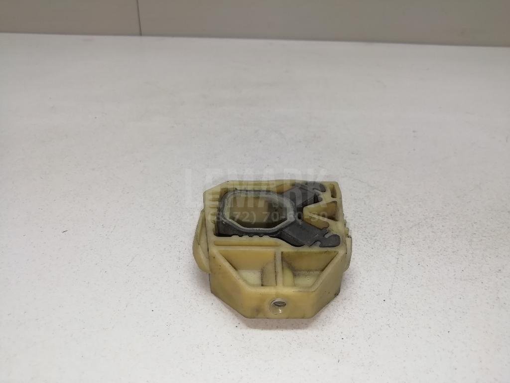 Кронштейн радиатора