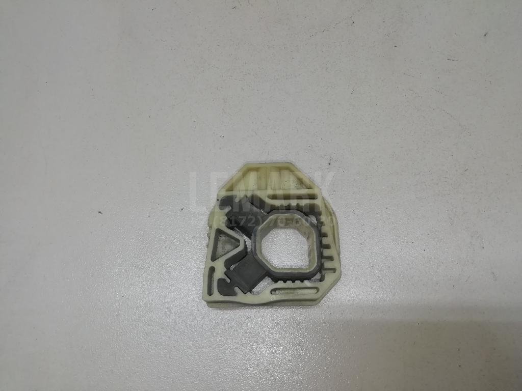 Кронштейн радиатора