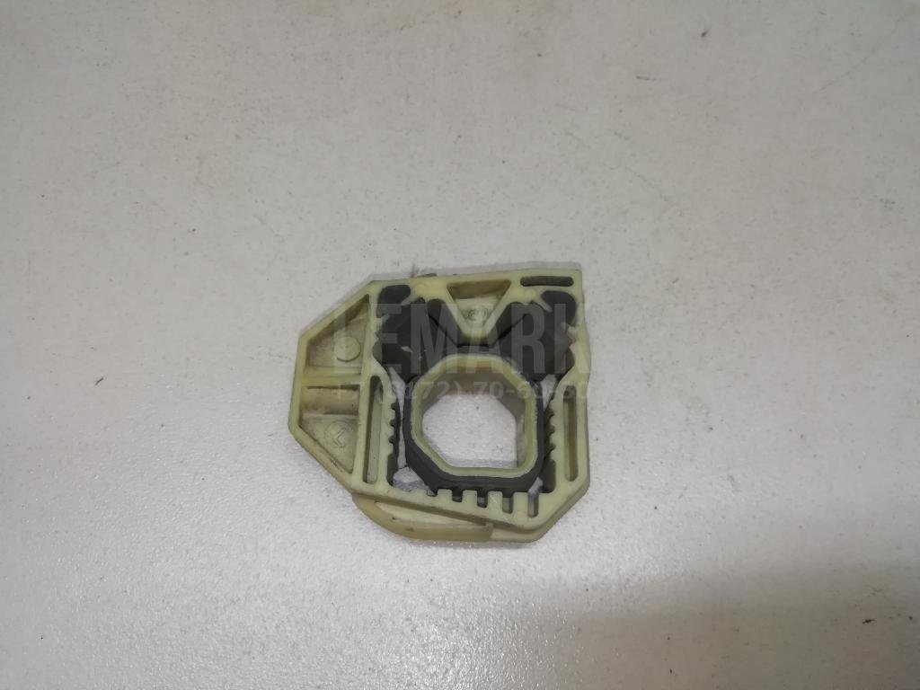 Кронштейн радиатора