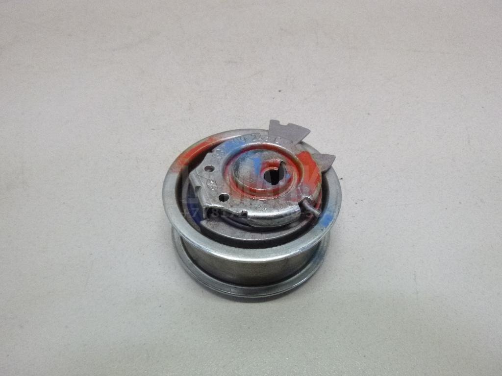 Ролик-натяжитель ремня ГРМ