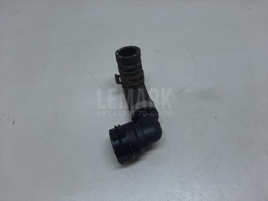 Патрубок отопителя