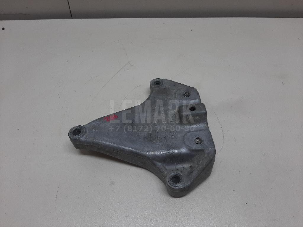 Кронштейн КПП левый