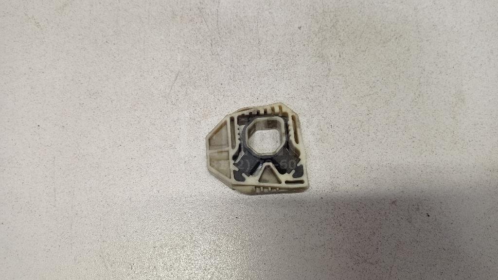 Кронштейн радиатора