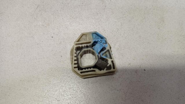 Кронштейн радиатора