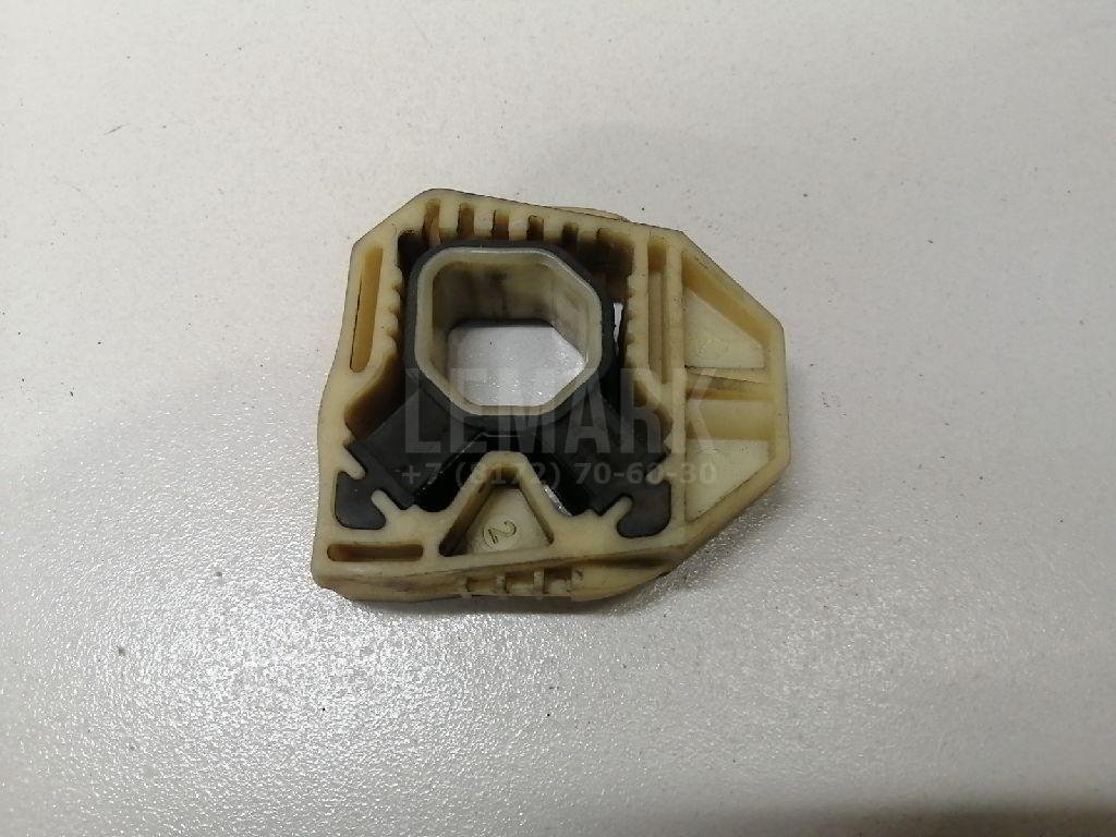 Кронштейн радиатора