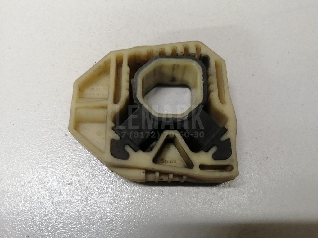 Кронштейн радиатора