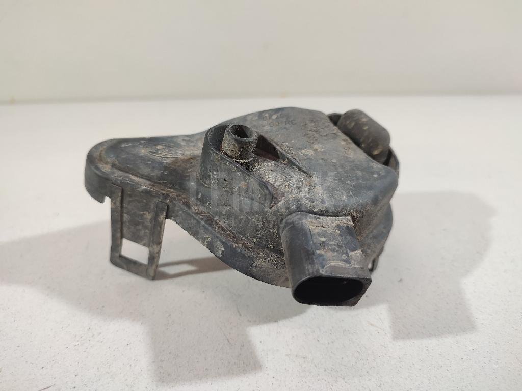 Крышка фары противотуманной правой