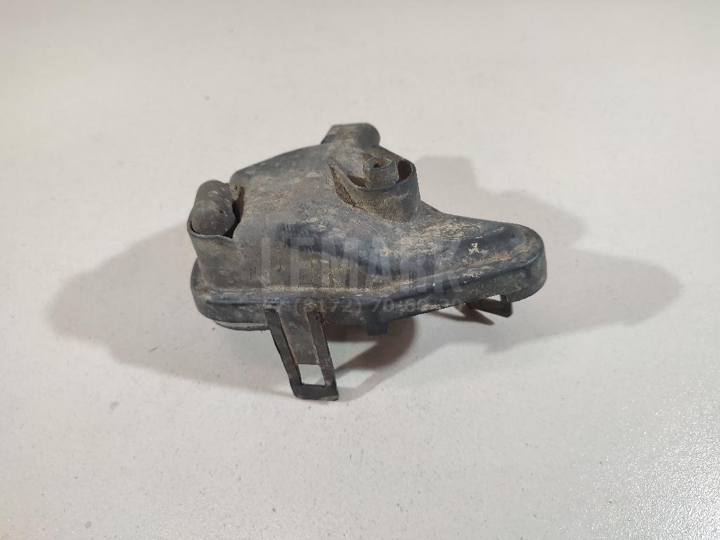 Крышка фары противотуманной правой