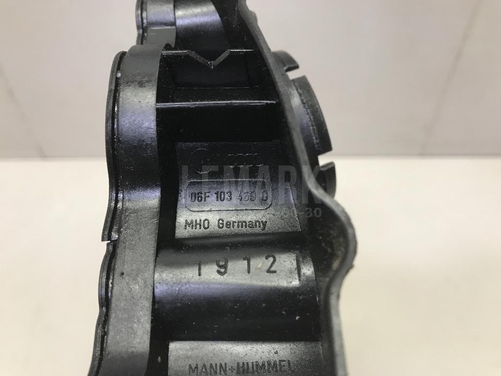 Крышка головки блока (клапанная)