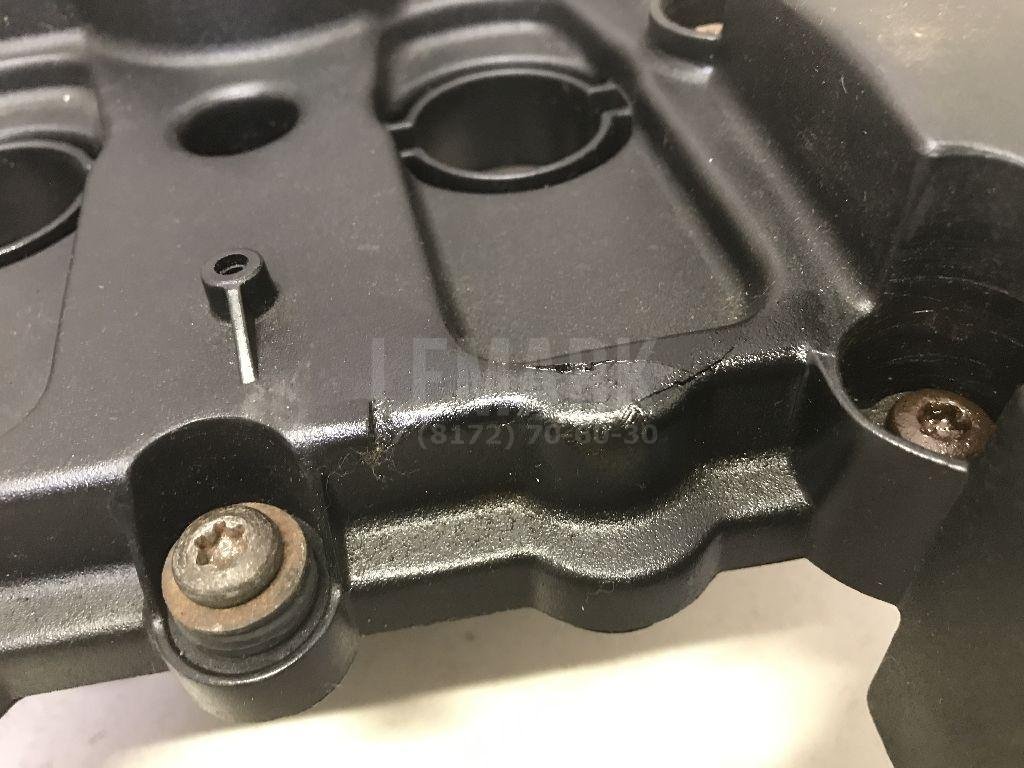 Крышка головки блока (клапанная)