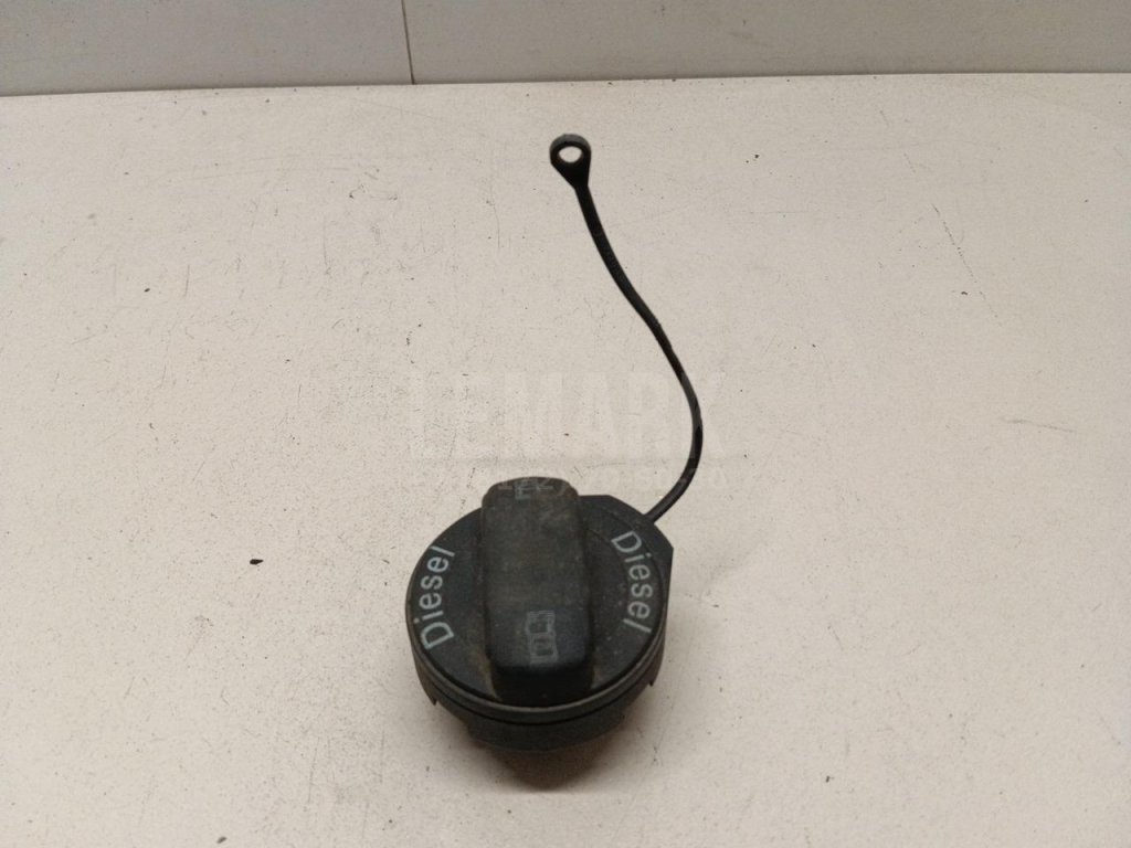 Крышка топливного бака