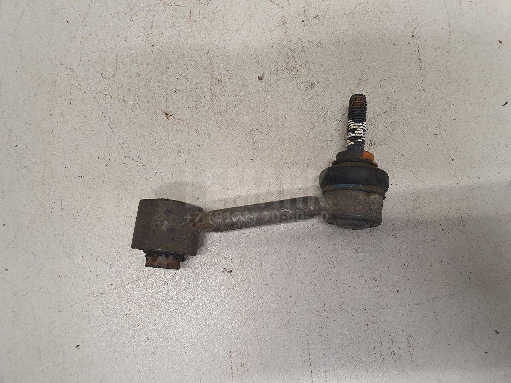 Стойка заднего стабилизатора