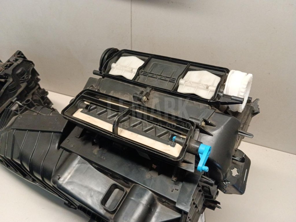 Корпус отопителя