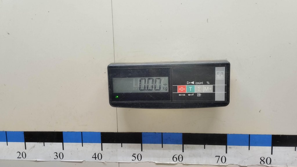 Форсунка омывателя зад стекла