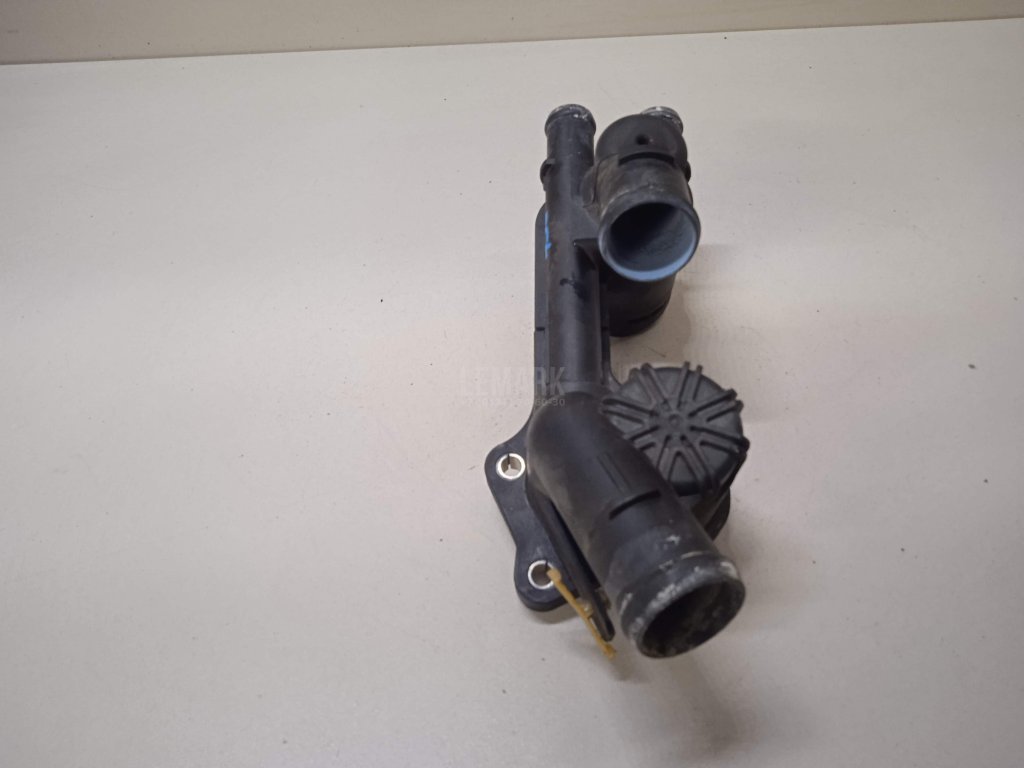 Корпус термостата для  Audi A4 [B8] 2007-2015