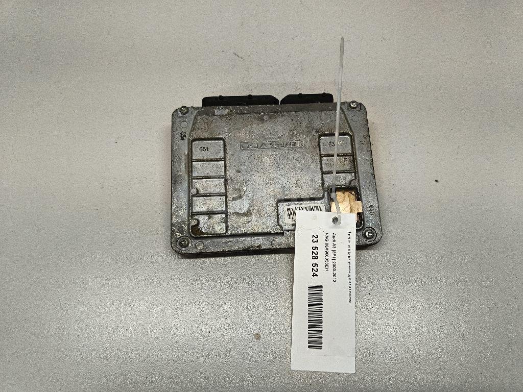 Блок управления двигателем