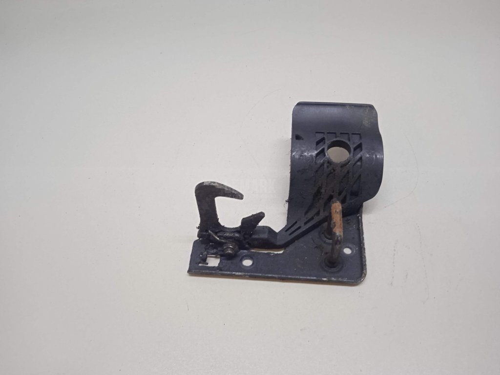 Крючок капота для  Acura TSX 2009-2014