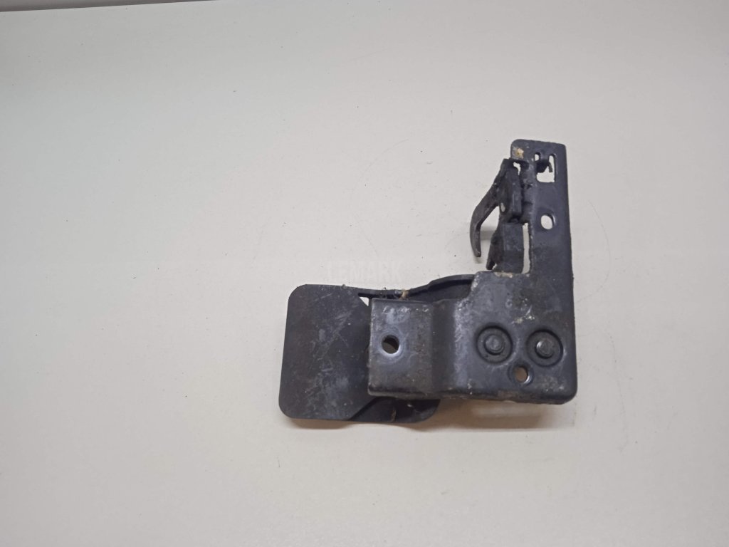 Крючок капота для  Acura TSX 2009-2014