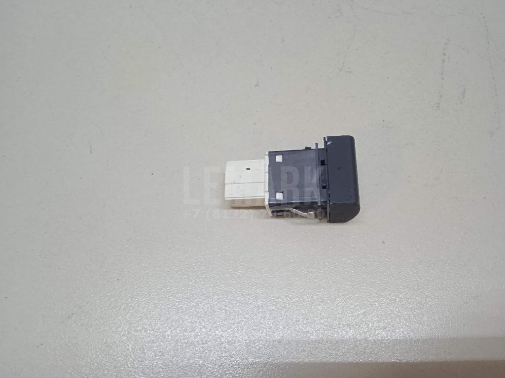 Кнопка антипробуксовочной системы