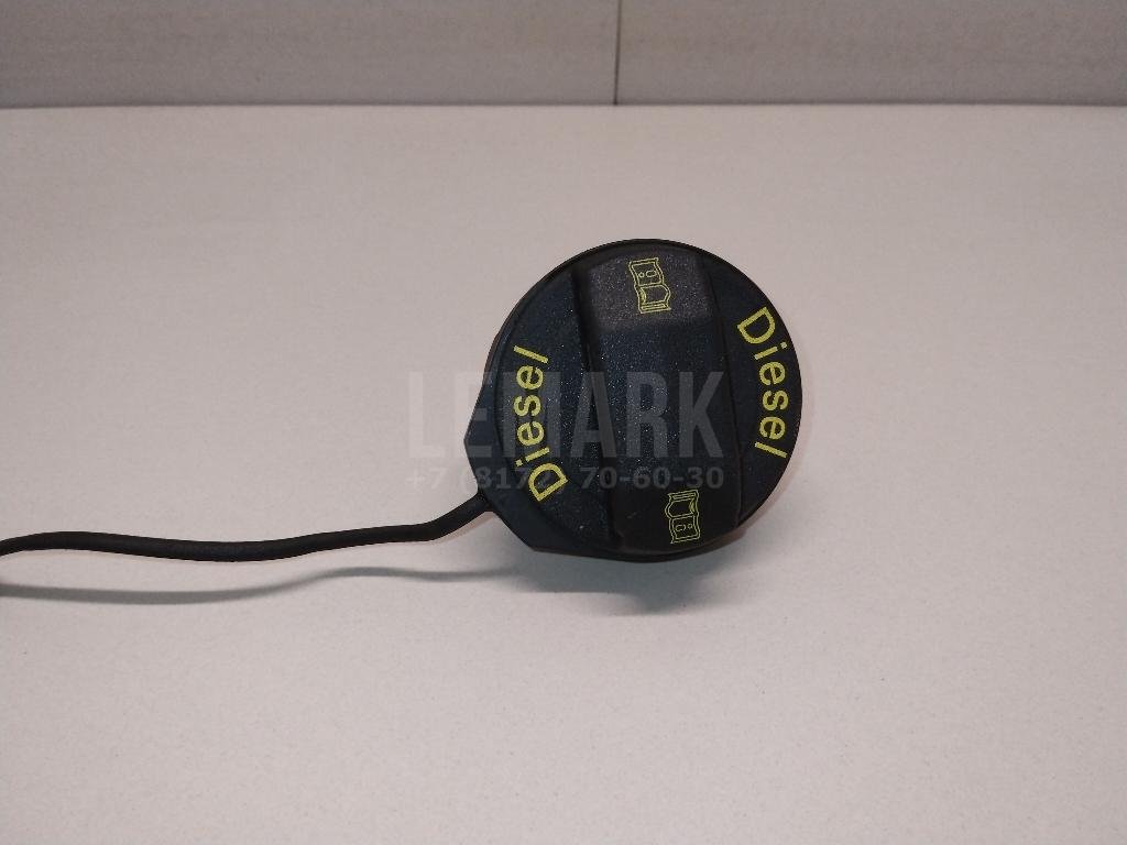 Крышка топливного бака