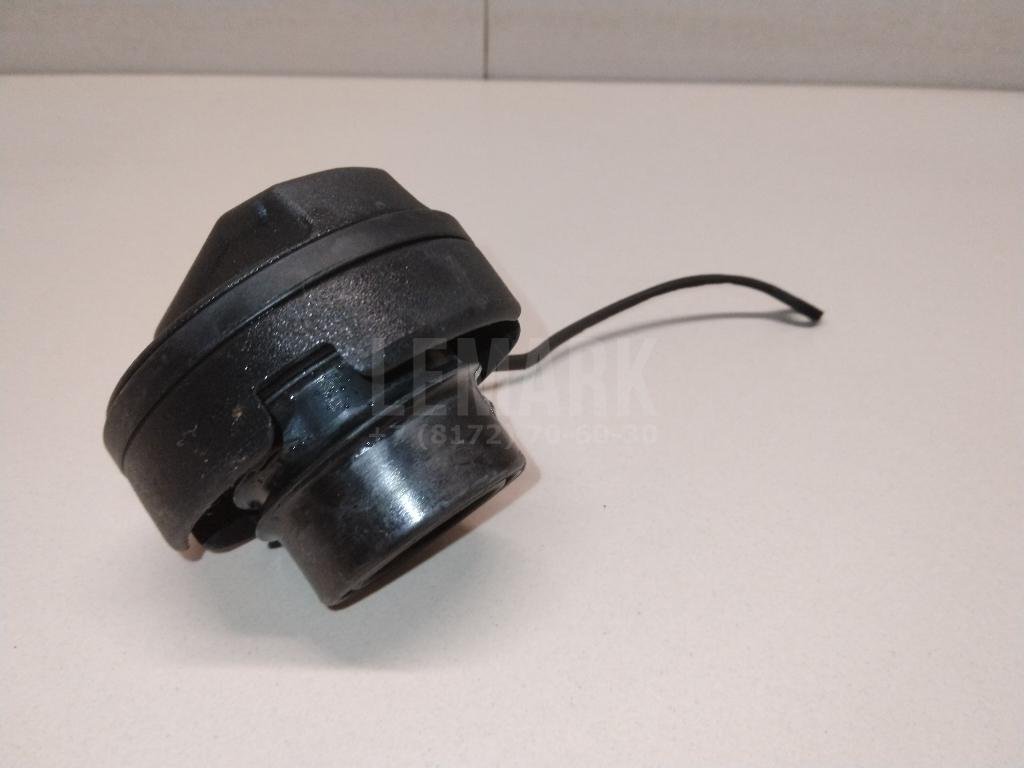 Крышка топливного бака