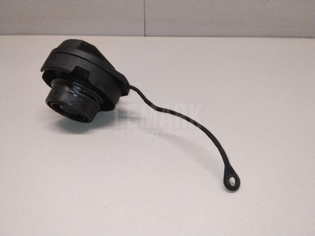 Крышка топливного бака