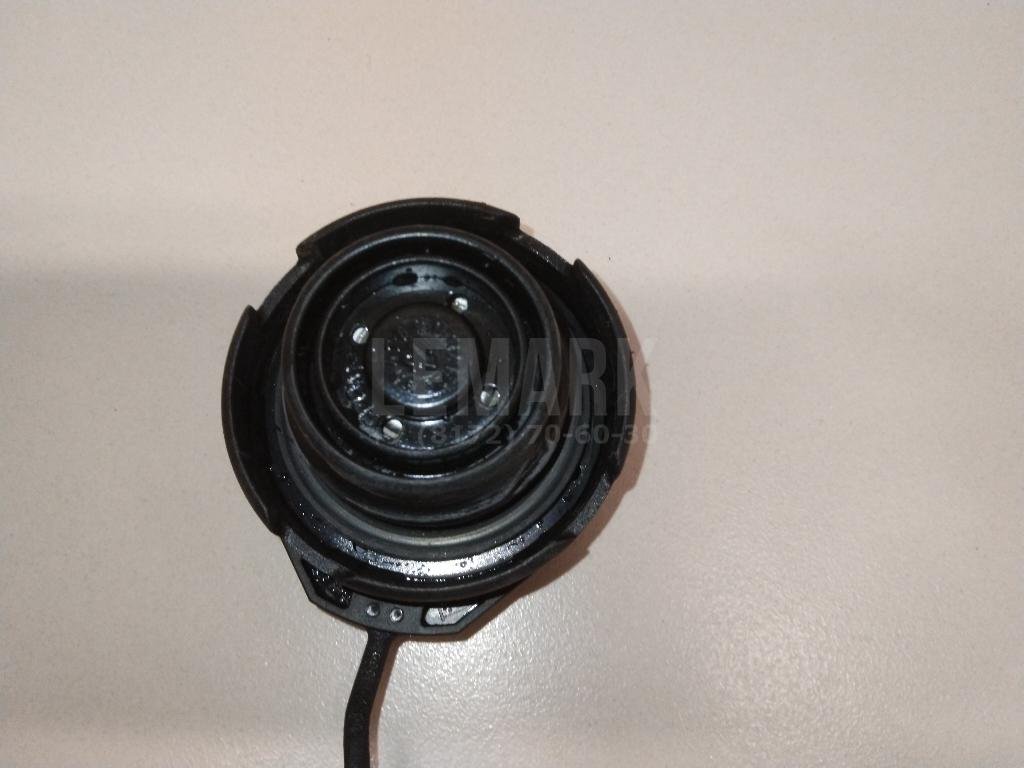 Крышка топливного бака