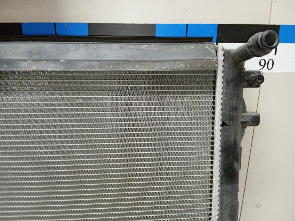Радиатор дополнительный системы охлаждения