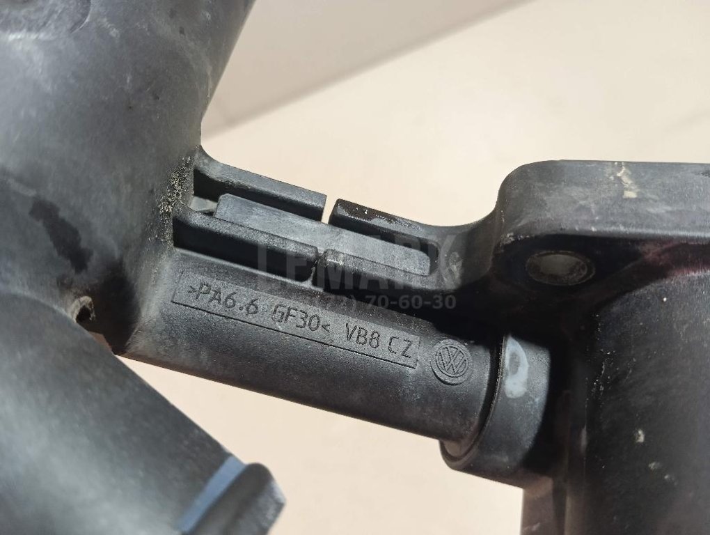 Корпус термостата для  Audi A4 [B9] 2015