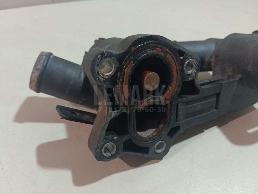 Корпус термостата для  Audi A4 [B9] 2015