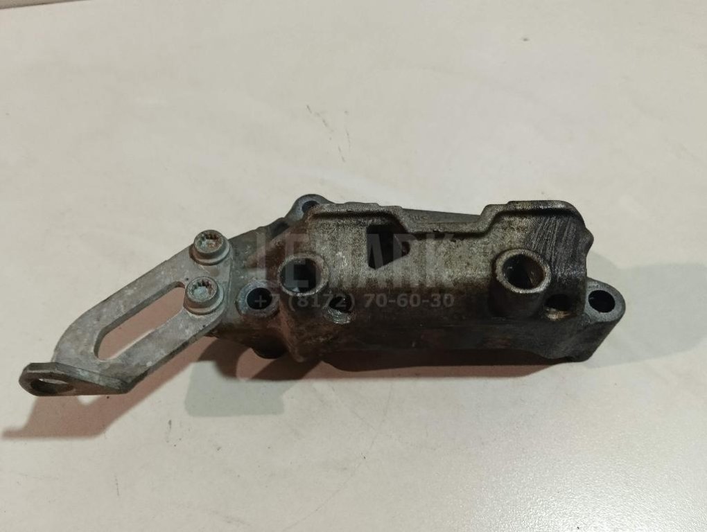 Кронштейн двигателя правый для  Audi A4 [B8] Allroad 2009-2015